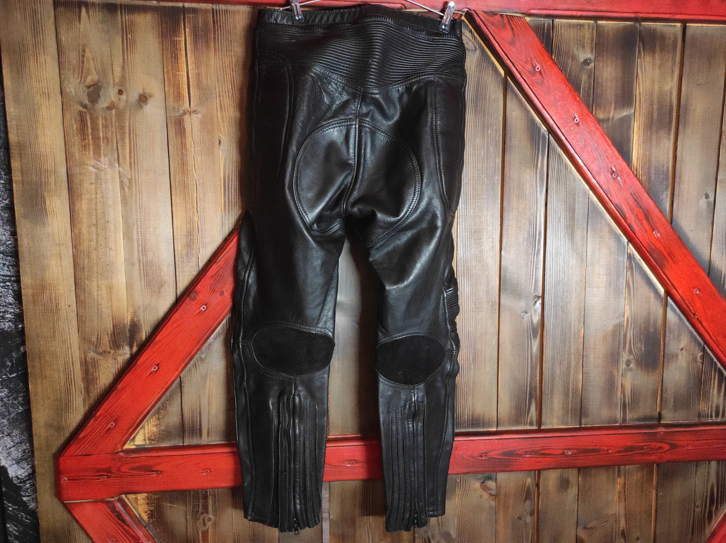 Кожен панталон/46